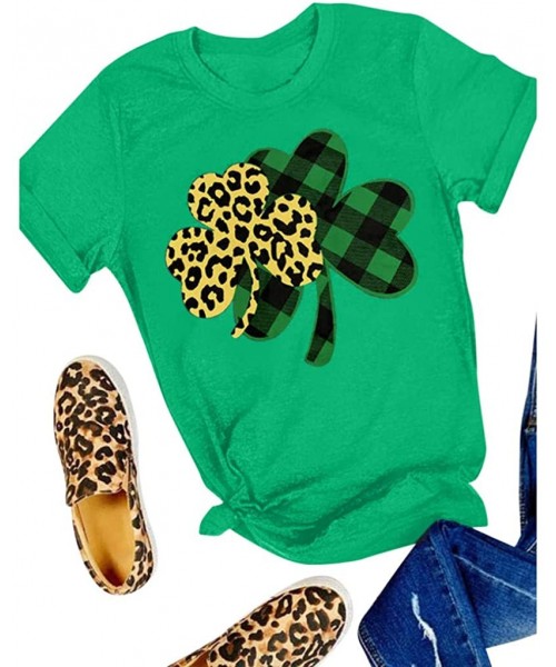 Tops Women's St. Patrick's Day Clover Print Short Sleeve T-Shirt - Green - CK196GW7II0